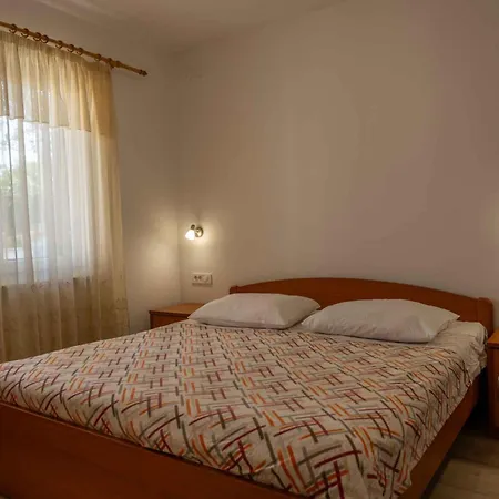 In Silo/insel Krk 13547 Apartment *